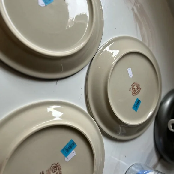 Hand made in Poland bolesaweic peacock eye Colorful Ceramic Plates Set - Picture 2 of 2